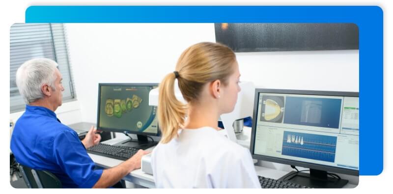 profesionals creating clear aligners programs